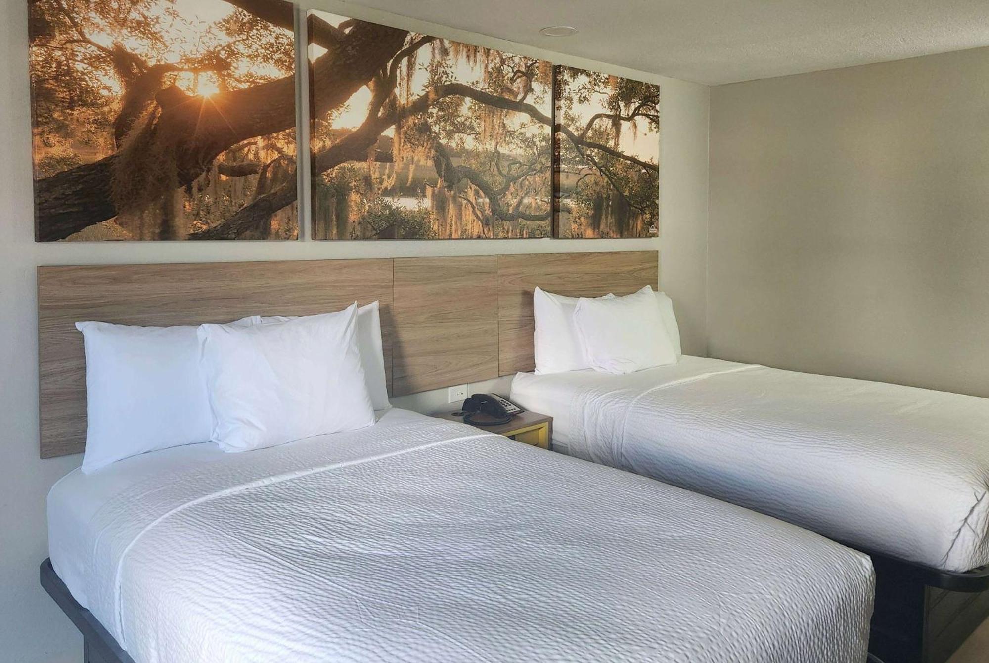 Days Inn By Wyndham Lafayette Scott Luaran gambar